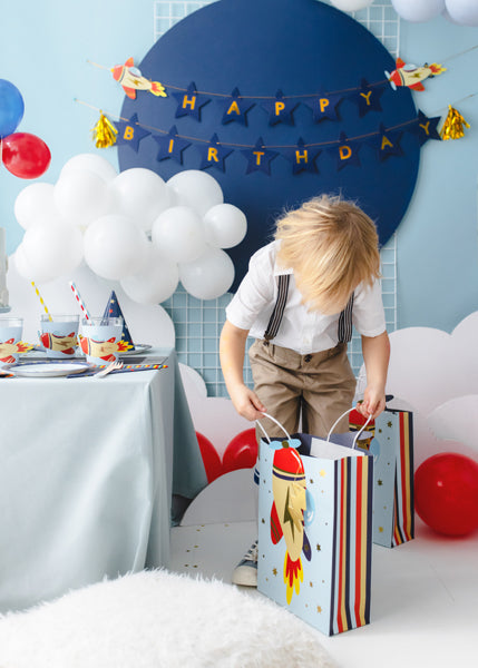 Papírová dekorace - girlanda happy birthday