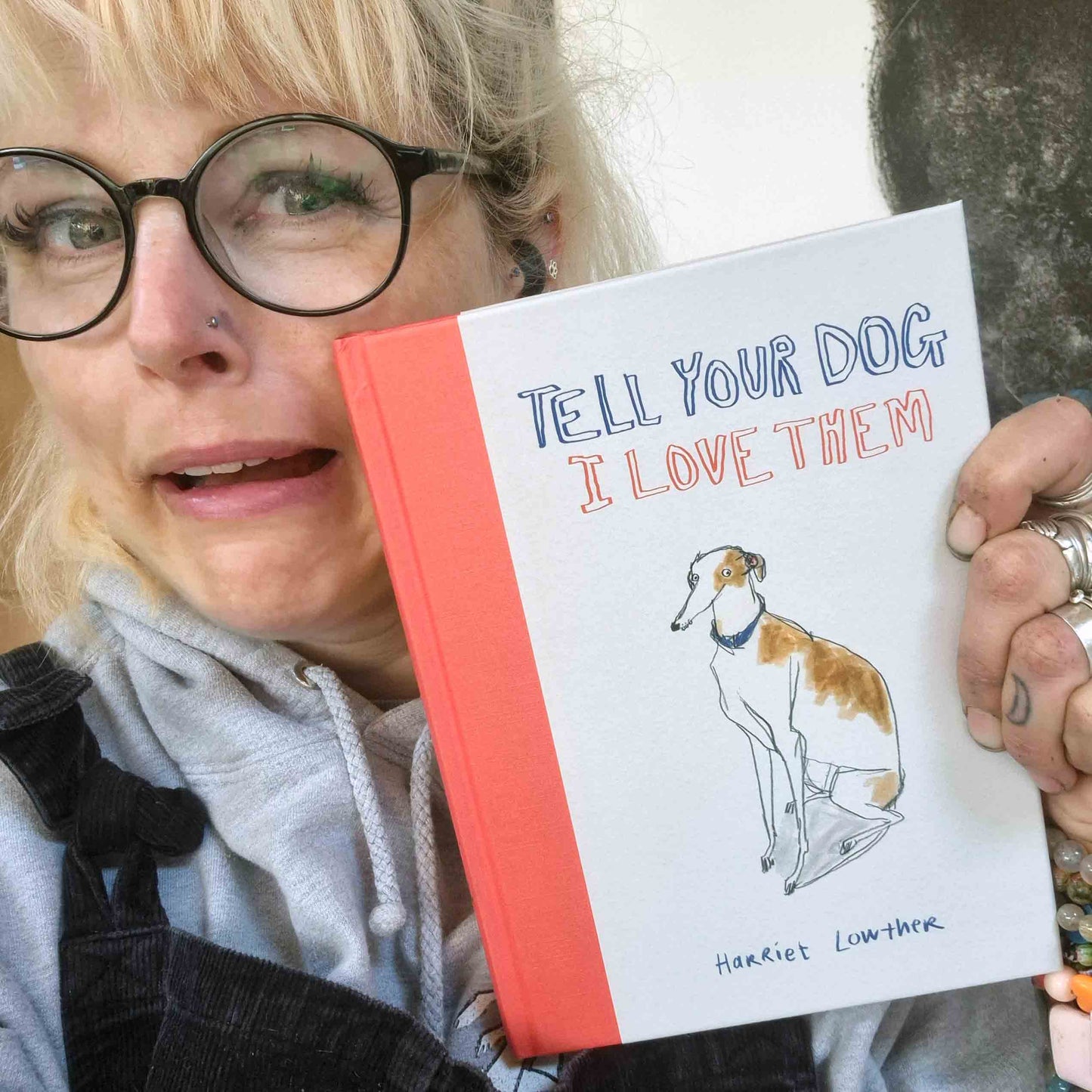 Kniha Tell Your Dog I Love Them - předprodej