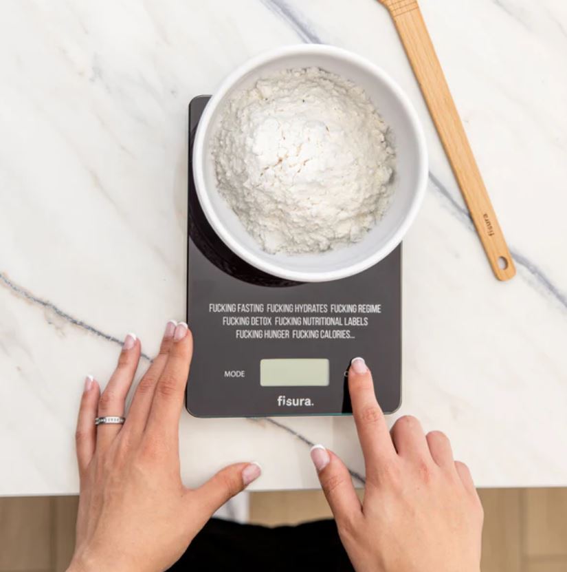 Kuchyňská váha Fucking diet