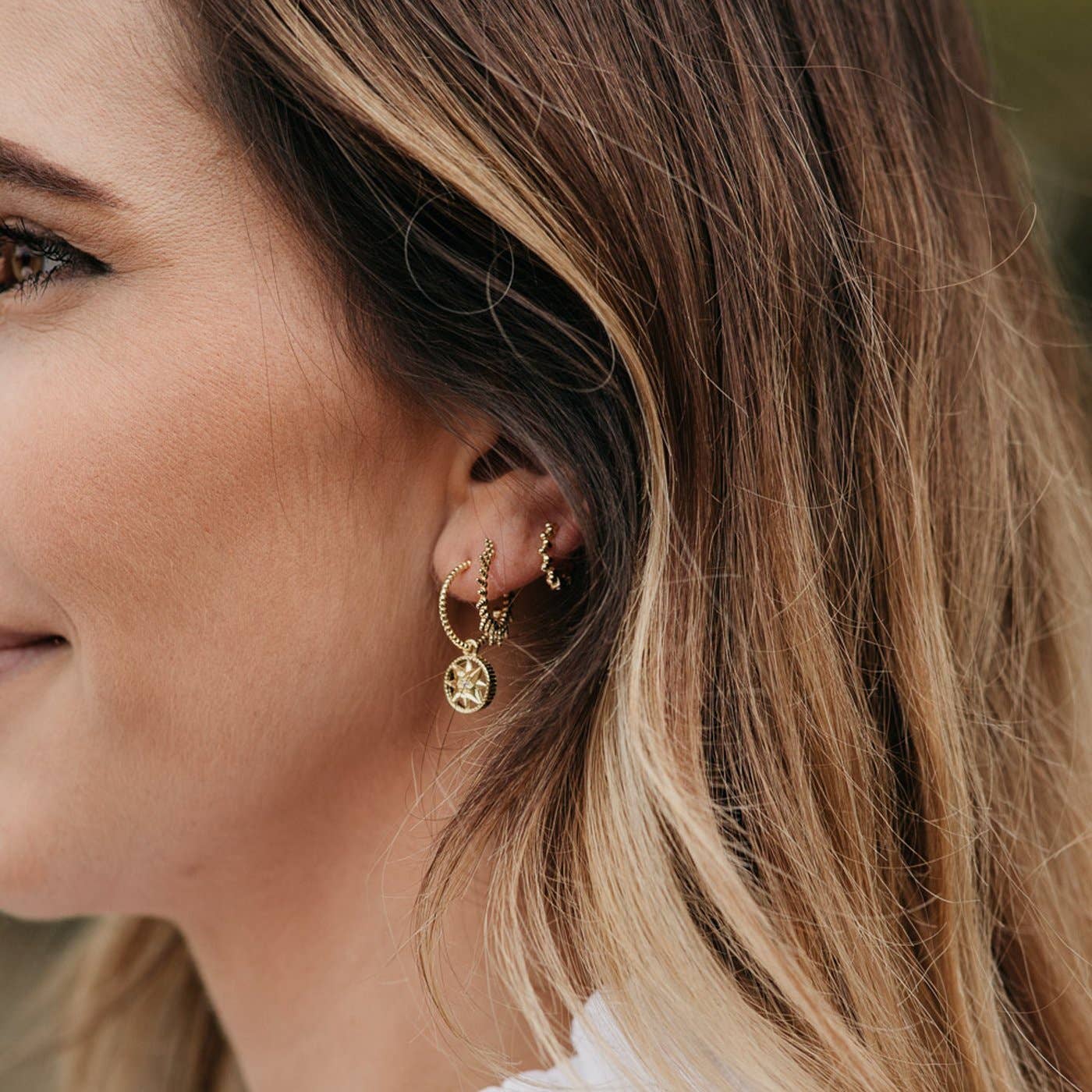 Kruhové naušnice Nala - zlaté