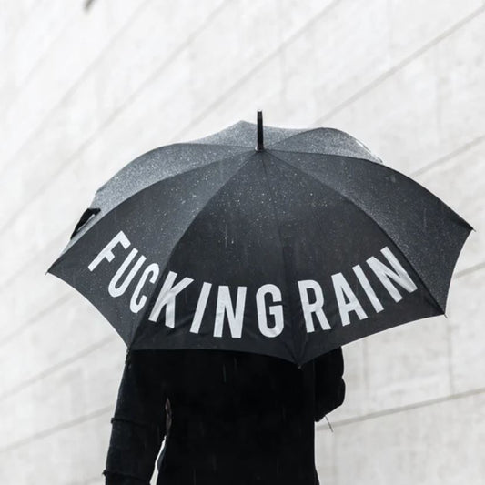 Černý deštník Fucking rain