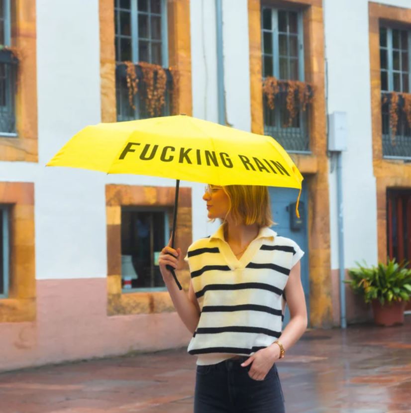 Skládací deštník Fucking rain žlutý